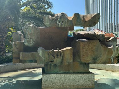 MADRID, SPAIN - 18 AUG: La Fuente y el Ro Madrid, İspanya, 18 Ağustos 2024 'te görüldüğü gibi.