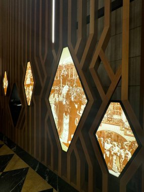 MADRID, SPAIN - 11 AUG: 11 Ağustos 2024 'te İspanya' nın Madrid kentindeki Aziz Mary Katedrali,.