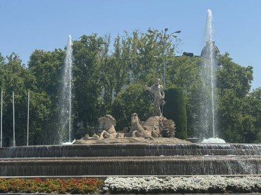 MADRID, SPAIN - 11 AUG: Madrid, İspanya 'da Neptün Çeşmesi, 11 Ağustos 2024' te görüldüğü gibi.