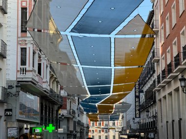MADRID, SPAIN - 11 AUG: Puerta del Sol, Madrid, İspanya, 11 Ağustos 2024.
