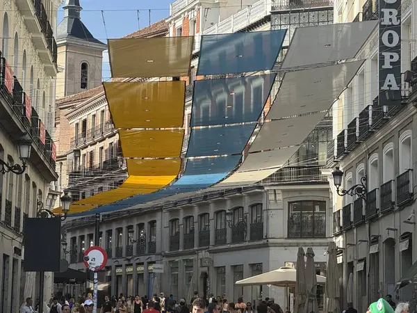 MADRID, SPAIN - 11 AUG: Puerta del Sol, Madrid, İspanya, 11 Ağustos 2024.