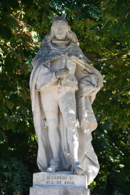 Madrid, İspanya 'daki El Retiro Parkı' nda 12 Ağustos 2024 'te Paseo de la Arjantin ya da Arjantin Gezinti Alanı ya da Paseo de las Estatuas ya da Walkway olarak da bilinir..