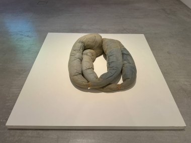 MADRID, SPAIN - 12 AUG: Madrid, İspanya 'daki Reina Sofia Müzesi' nde sergi, 12 Ağustos 2024.