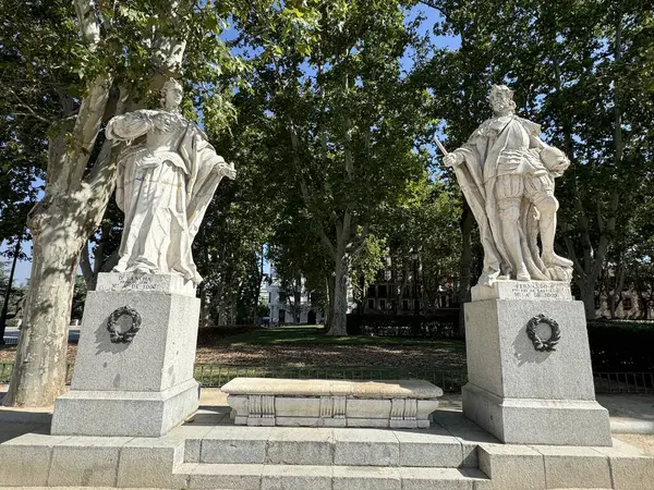 stock image MADRID, SPAIN - AUG 12: Statues of Spanish Monarchs at Plaza de Oriente in Madrid, Spain, as seen on Aug 12, 2024.