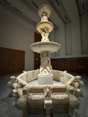 MADRID, SPAIN - 12 AUG: 12 Ağustos 2024 'te İspanya' nın Madrid kentindeki Kraliyet Koleksiyonları Galerisinde görüldüğü gibi.