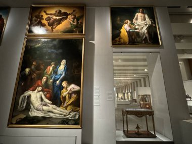 MADRID, SPAIN - 12 AUG: 12 Ağustos 2024 'te İspanya' nın Madrid kentindeki Kraliyet Koleksiyonları Galerisinde görüldüğü gibi.