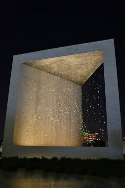 ABU DHABI, BAE - 1 Ocak 2024 'te Abu Dabi, BAE' de görülen Kurucular Anıtı (The Constellation).