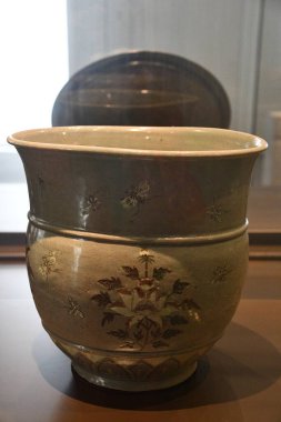 ABU DHABI, BAE - 1 Ocak 2024 'te Abu Dabi, BAE' deki Louvre Müzesinde sergi.