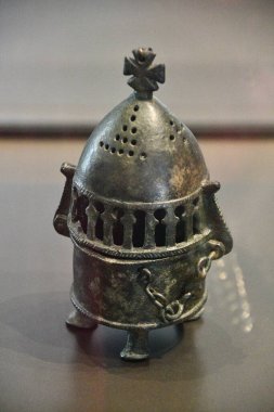 ABU DHABI, BAE - 1 Ocak 2024 'te Abu Dabi, BAE' deki Louvre Müzesinde sergi.