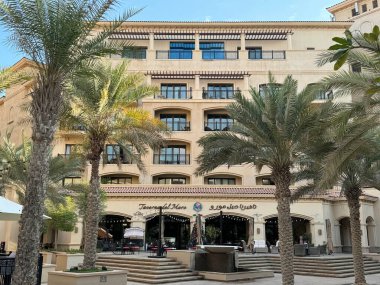 ABU DHABI, BAE - 31 Aralık 2023 'te Abu Dabi, BAE' deki St. Regis Saadiyat Adası Resort 'taki Collecton.