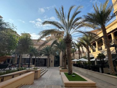 ABU DHABI, BAE - 31 Aralık 2023 'te Abu Dabi, BAE' deki St. Regis Saadiyat Adası Resort 'taki Collecton.