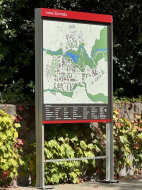 ITHACA, NY - SEP 1: 1 Eylül 2024 'te Ithaca, New York' taki Cornell Üniversitesi kampüsünde görüldüğü gibi.