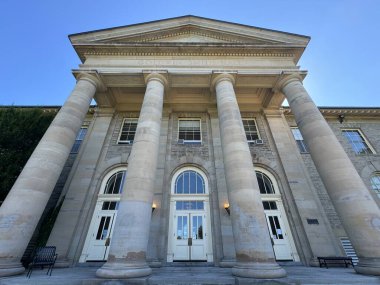 ITHACA, NY - 1. SEP: Goldwin Smith Hall - New York 'taki Cornell Üniversitesi kampüsünde 1..