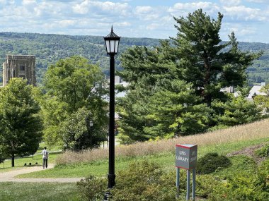 ITHACA, NY - 1. SEP: Ithaca, New York 'taki Cornell Üniversitesi kampüsünün 1..