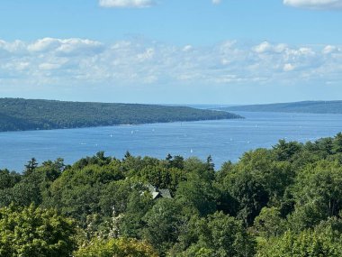 Ithaca, New York 'tan Finger Lakes Bölgesi