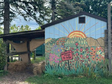 ITHACA, NY - 2. Sezon 2. Bölüm: Ithaca, New York 'taki Ithaca Çocuk Bahçesi.