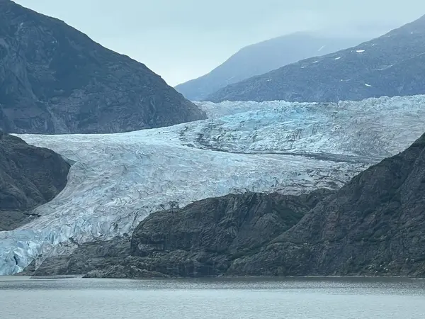 stock image Mendenhall Glacier at Mendenhall Glacier National Park in Juneau, Alaska