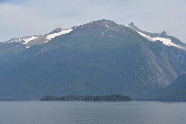 Endicott Arm manzarası, Juneau yakınlarında, Alaska 'da.