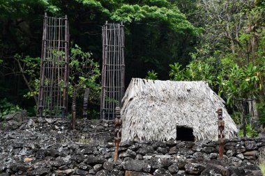 WAIMEA VALLEY, HI - 24 AUG: Hale o Lono Heiau, Waimea Vadisi, Hawaii, Oahu, 24 Ağustos 2022 'de görüldüğü gibi.
