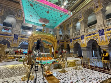 DELHI, INDIA - 16 Şubat: Gurudwara Sis Ganj Sahib, Delhi, Hindistan, 19 Şubat 2024.