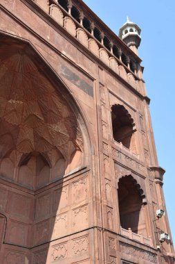 DELHI, INDIA - 16 Şubat 2024 'te Hindistan' ın Eski Delhi şehrinde Jama Mescidi.