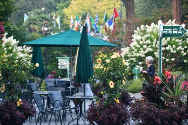 VICTORIA, BC, CANADA - 27 AUG: Victoria, British Columbia, Kanada 'daki Butchart Gardens, 27 Ağustos 2023.
