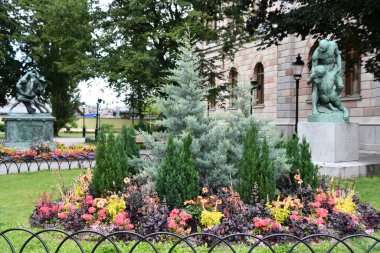 STOCKHOLM, SWEDEN - 30 Temmuz 2023 'te İsveç' in Stockholm kentindeki Ulusal Müze 'de Teodor Lundberg tarafından yapılan Fosterbroderna.