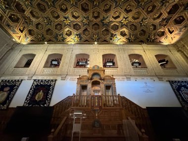 ALCALA DE HENARES, SPAIN - AUG 14: Main Hall at Alcala University in Alcala De Henares, near Madrid, in Spain, as seen on Aug 14, 2024. clipart