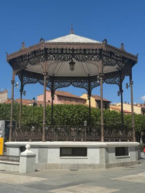 ALCALA DE HENARES, İSPA - 14 AUG: Madrid 'de Plaza de Cervantes, 14 Ağustos 2024' te görüldüğü gibi.