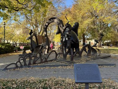 SPRINGFIELD MA - 3 Kasım 2024 'te Springfield, Massachusetts' te görülen Dr. Seuss Ulusal Anıt Bahçesi.