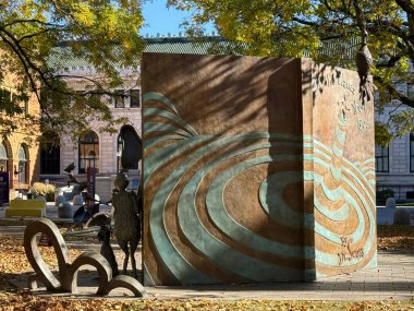 SPRINGFIELD MA - 3 Kasım 2024 'te Springfield, Massachusetts' te görülen Dr. Seuss Ulusal Anıt Bahçesi.