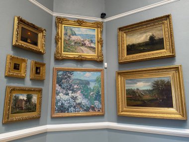 SPRINGFIELD, MA - 3 Kasım 2024 'te Springfield, Massachusetts' teki George Walter Vincent Smith Sanat Müzesi 'nde sergi.