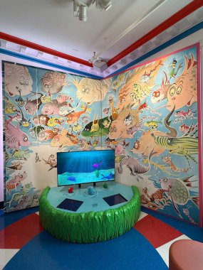 SPRINGFIELD MA - 3 Kasım 2024 'te Springfield, Massachusetts' teki The Amazing World of Dr Seuss Museum 'da görüldüğü gibi.