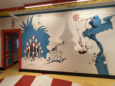 SPRINGFIELD MA - 3 Kasım 2024 'te Springfield, Massachusetts' teki The Amazing World of Dr Seuss Museum 'da görüldüğü gibi.