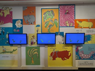 SPRINGFIELD MA - 3 Kasım 2024 'te Springfield, Massachusetts' teki The Amazing World of Dr Seuss Museum 'da görüldüğü gibi.