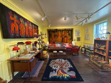 SPRINGFIELD MA - 3 Kasım 2024 'te Springfield, Massachusetts' teki The Amazing World of Dr Seuss Museum 'da görüldüğü gibi.