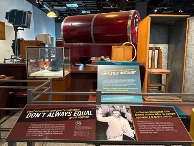 ST Paul, MN - 21 Nisan 2024 'te St. Paul, MN' deki Minnesota Bilim Müzesi 'nde sergi.