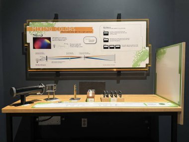 ST Paul, MN - 21 Nisan 2024 'te St. Paul, MN' deki Minnesota Bilim Müzesi 'nde sergi.