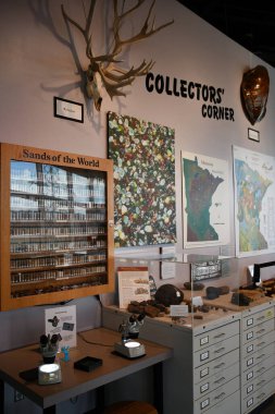 ST Paul, MN - 21 Nisan 2024 'te St. Paul, MN' deki Minnesota Bilim Müzesi 'nde sergi.