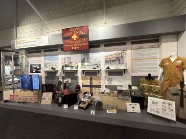 ROCHESTER, MN - 22 Nisan 2025 'te Rochester, Minnesota' daki Olmsted County Tarih Merkezi 'nde sergi.