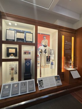 ROCHESTER, MN - 22 Nisan 2025 'te Rochester, Minnesota' daki Mayo Kliniğindeki Miras Salonu.