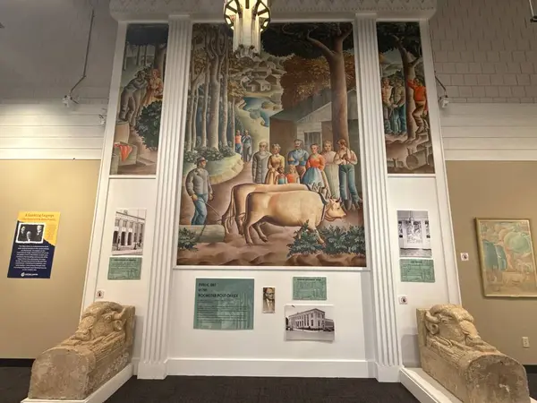 ROCHESTER, MN - 22 Nisan 2025 'te Rochester, Minnesota' daki Olmsted County Tarih Merkezi 'nde sergi.