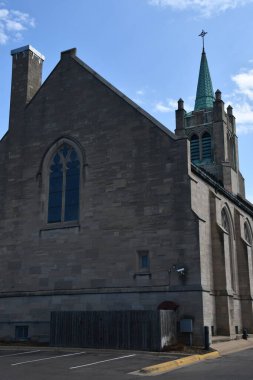 MINNEAPOLIS, MN - 23 Nisan 2025 'te Minneapolis, Minnesota' daki Norveç Lüteryen Anma Kilisesi.