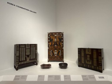 MINNEAPOLIS MN - 23 Nisan 2025 'te Minneapolis' teki Minnesota Üniversitesi 'ndeki Weisman Sanat Üniversitesi' nde sergi.