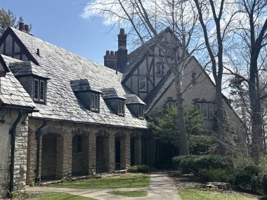 Rochester MN - 23 Nisan 2025 'te Rochester, Minnesota' daki Plummer House.