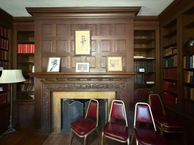 Rochester MN - 23 Nisan 2025 'te Rochester, Minnesota' daki Plummer House.