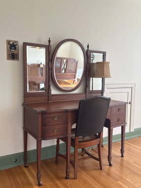 Rochester MN - 23 Nisan 2025 'te Rochester, Minnesota' daki Plummer House.