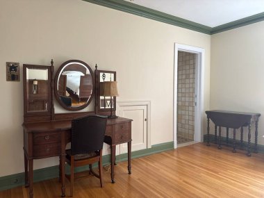 Rochester MN - 23 Nisan 2025 'te Rochester, Minnesota' daki Plummer House.