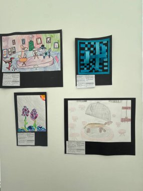 ROCHESTER, MN - 23 Nisan 2025 'te Rochester, Minnesota' daki Rochester Sanat Merkezi 'nde Rochester Devlet Okulları - K-12 Sanat Sergisi.