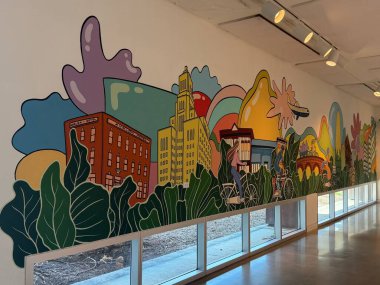 Rochester, MN - 23 Nisan 2025 'te Rochester, Minnesota' daki Rochester Sanat Merkezi 'nde sergi.